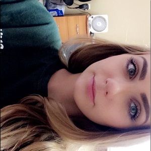 Meet your Posher, Kerith